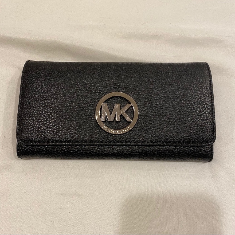 Michael Kors Trifold Wallet